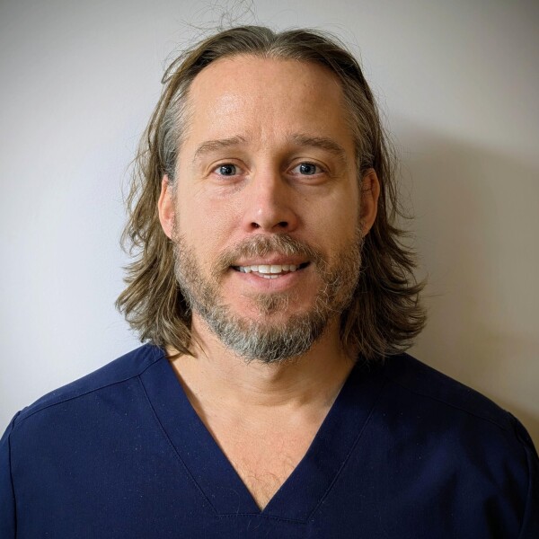 Dr Chris Palmer